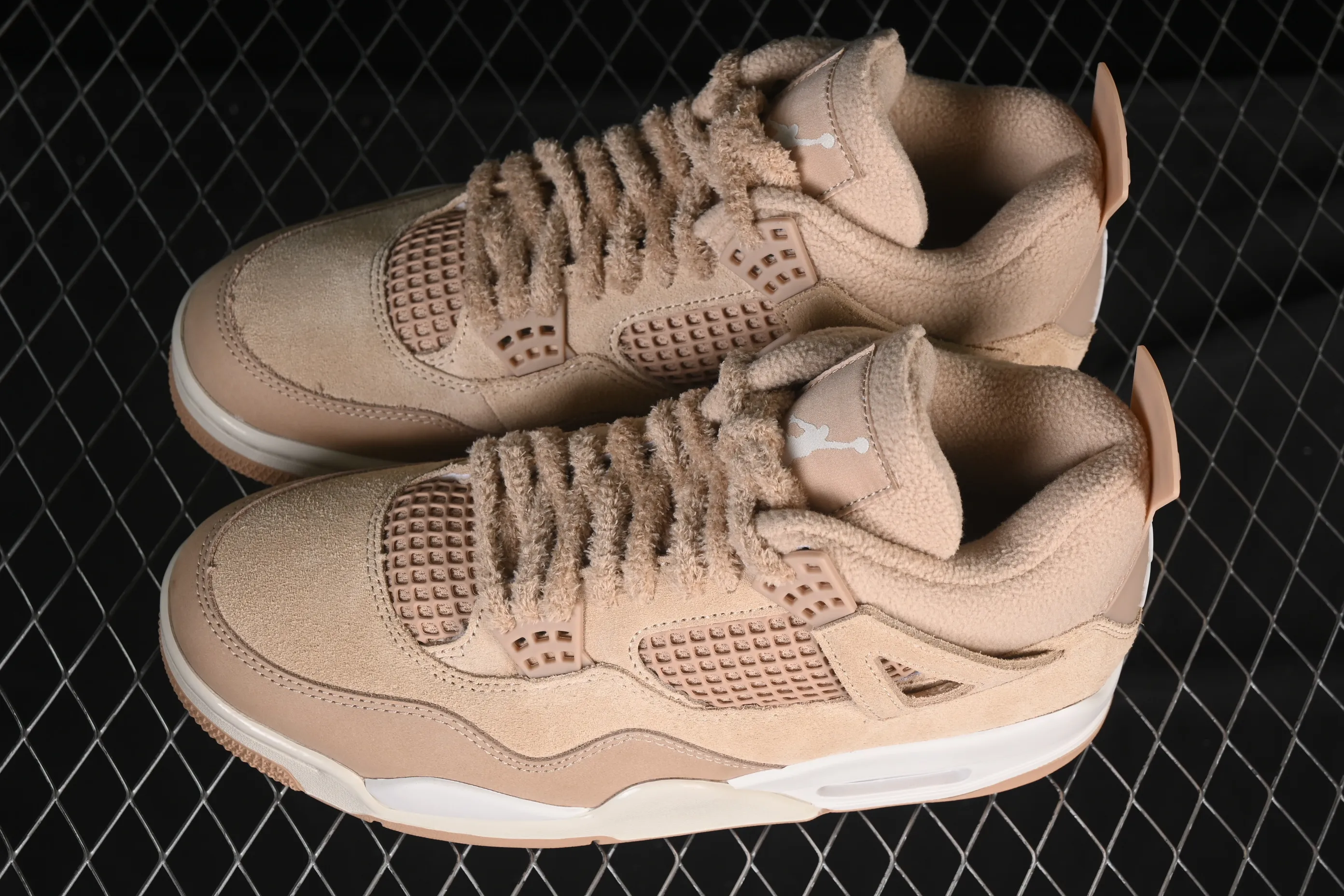 All categories Air Jordan Jordan series basketball shoes Air Jordan 4 GX foreign trade version Air Jordan 4 Retro "Cozy Girl" AJ4 Joe 4 plush warm yellow HV0823-200